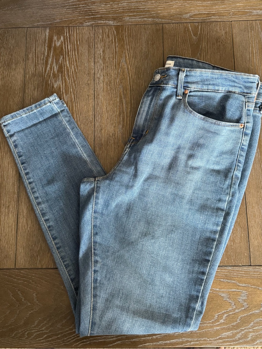 Signature by Levi Strauss Women's Light Blue Skinny Jeans